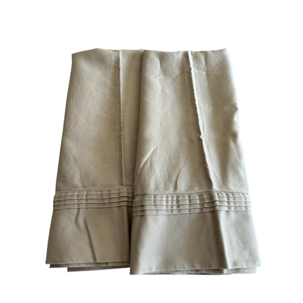Set 2 Karen Neuburger KN Luxury Home Pillowcase Beige Pleated Detail 100% Cotton